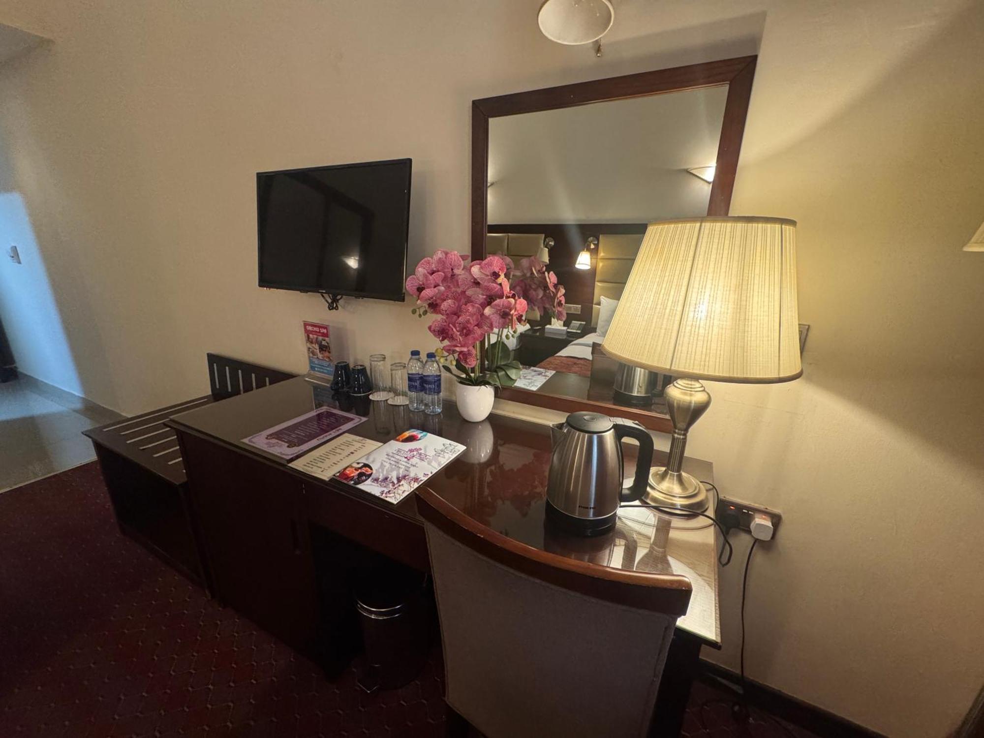 Orchid Hotel Deira Dubai Ngoại thất bức ảnh
